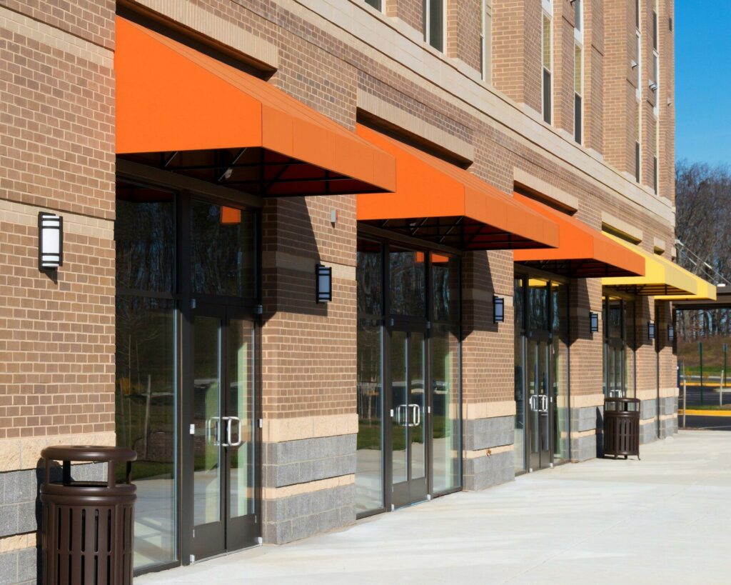 retail space, store front, doors on brick building, commercial lease sales tax